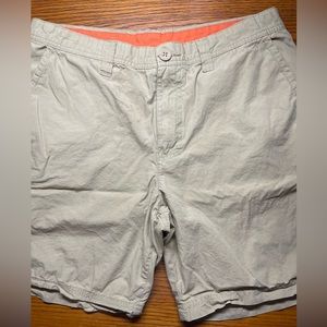 Columbia khaki shorts